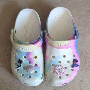 CROCS Kids Pastel Tie-Dye Clogs with Charms